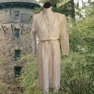 Vintage Cream Lace Dress
